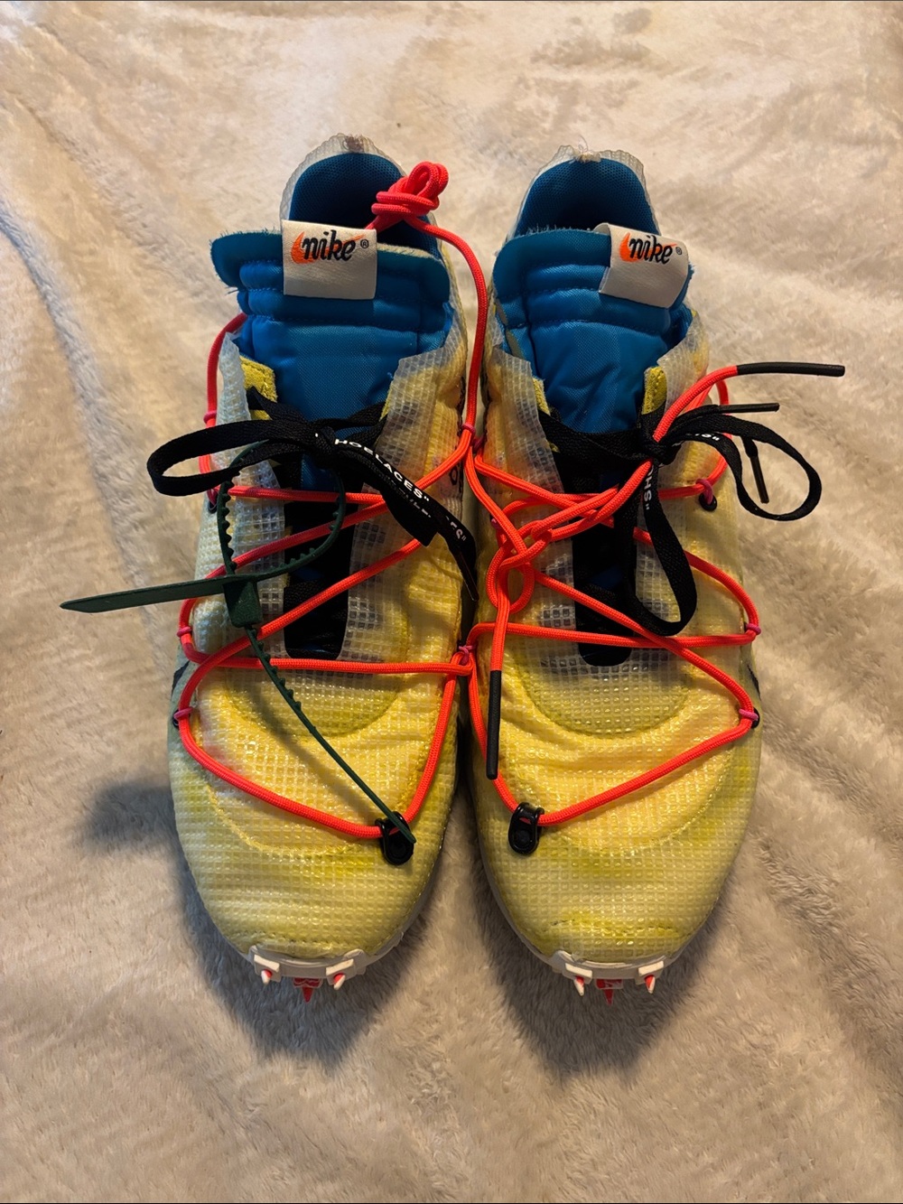 Off White Women’s Vapor Street Pure Yellow Nike 2019